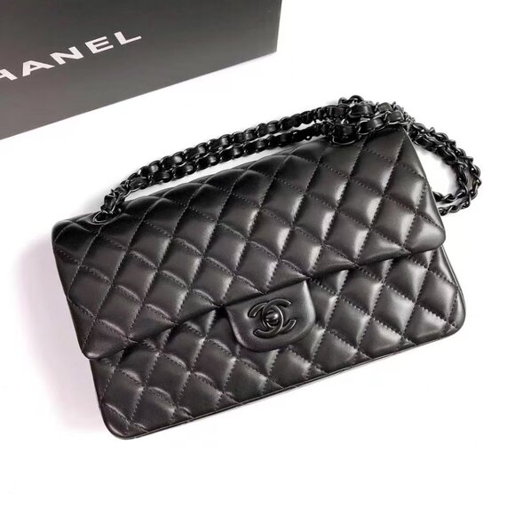 💖💖Chanel Black Warrior series leather texture CF chain bag - Picture 1 of 9